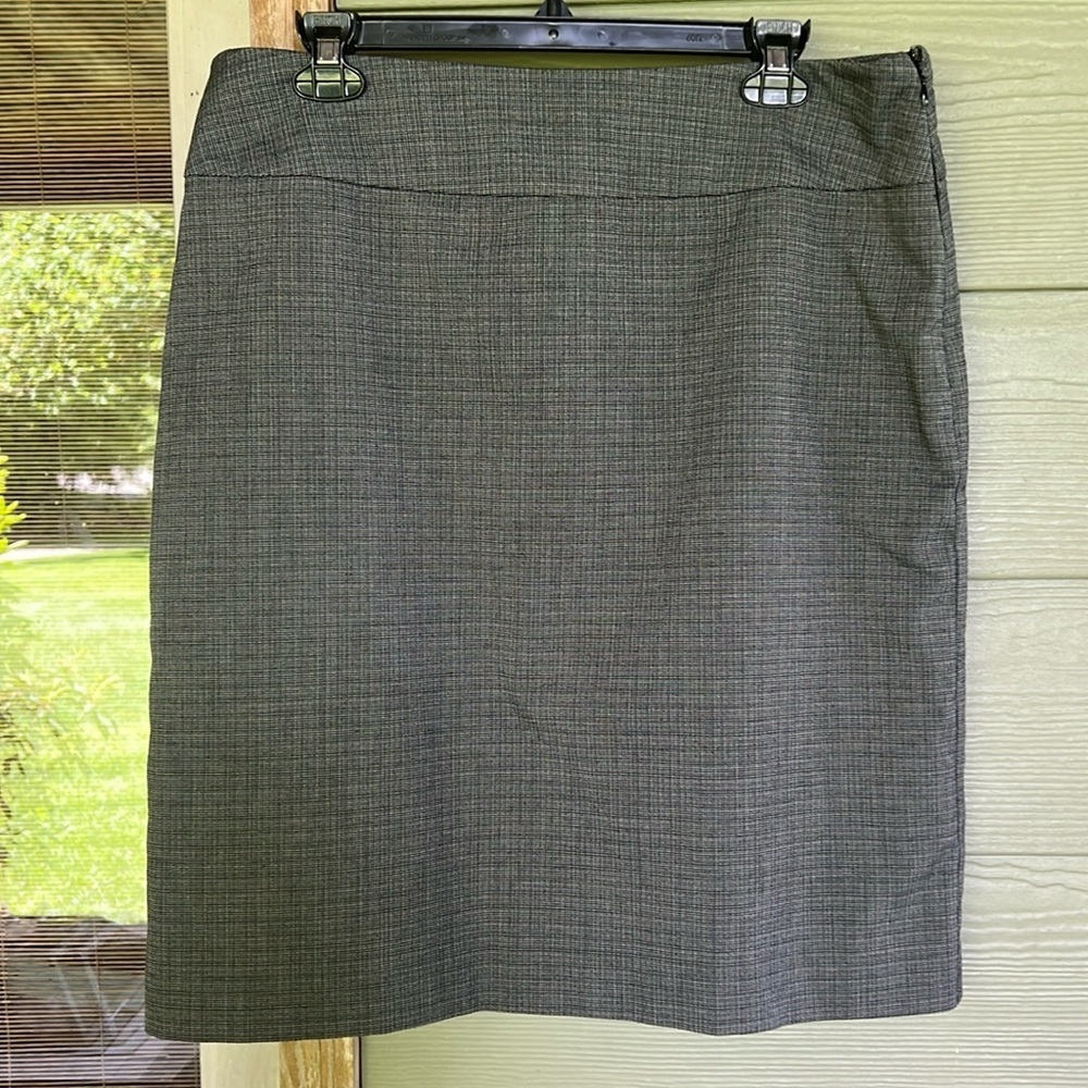 212 Collection Pencil Skirt